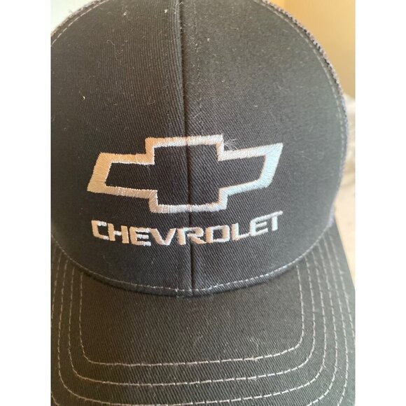 Chevrolet Logo Black Mesh Back Trucker Hat Cap Adjustable - Picture 2 of 6